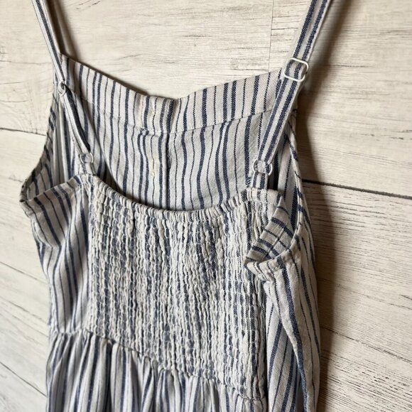 Old Navy Jumpsuit Womens SZ Small Blue & White Linen Blend Pockets Buttons Beach - Picture 12 of 15